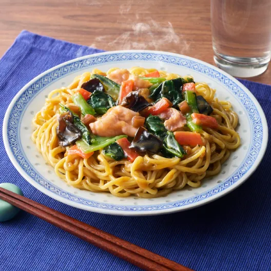 オイスターソース仕立ての五目あんかけ焼きそば